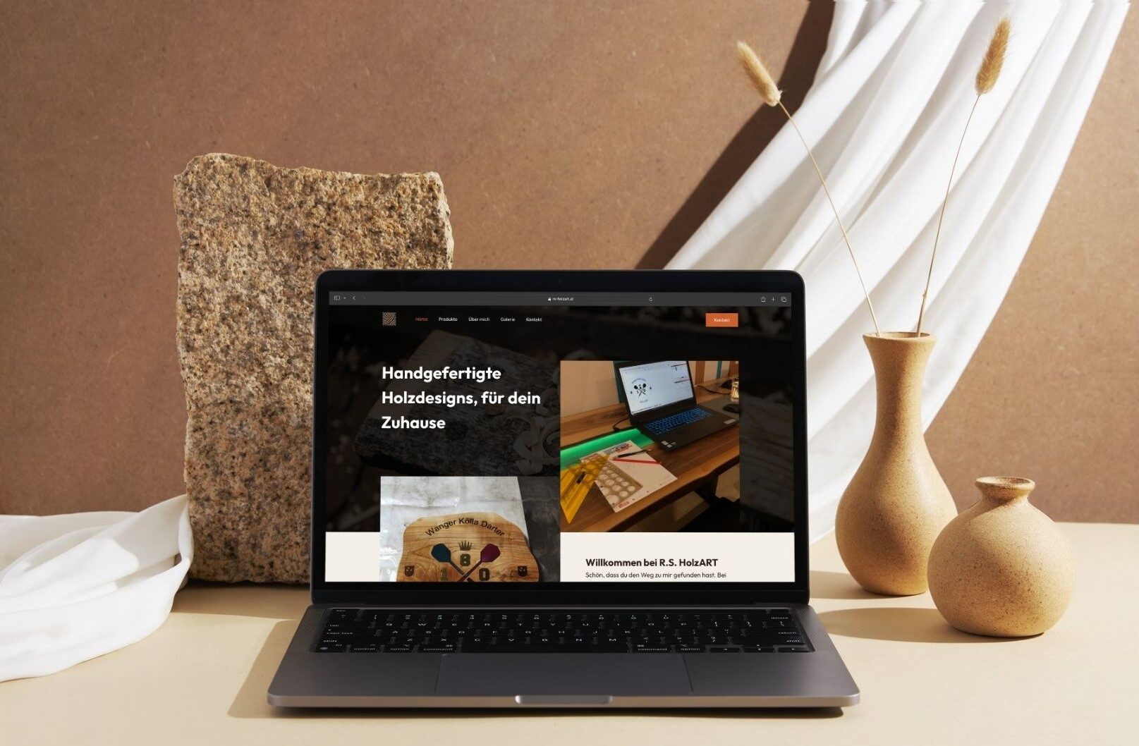 Website von RS Holzart mit handgefertigten Holzdesigns